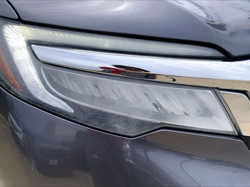 Used 2021 Honda Pilot Touring image 28