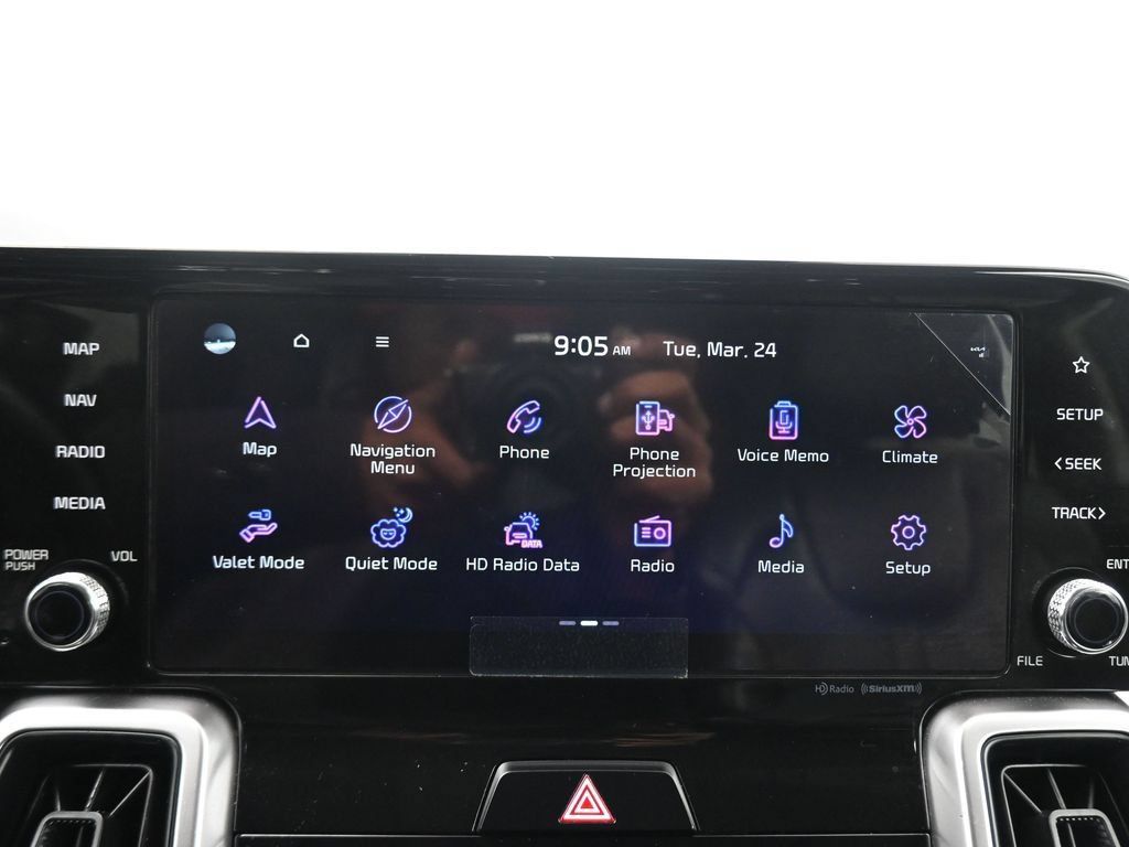 Used 2023 Kia Sorento S FWD image 17