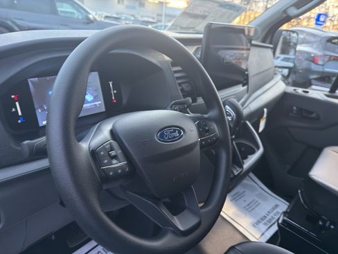New 2026 Ford Transit 350 XL image 38