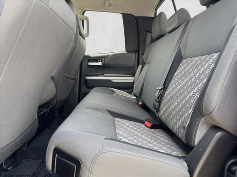 Used 2018 Toyota Tundra SR5 RWD image 12