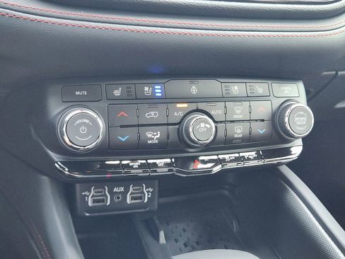 New 2026 Dodge Durango GT image 14