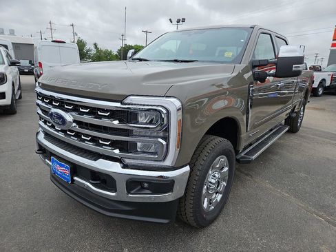 New 2026 Ford F350 Lariat w/ Lariat Premium Package AWD/4WD image 4
