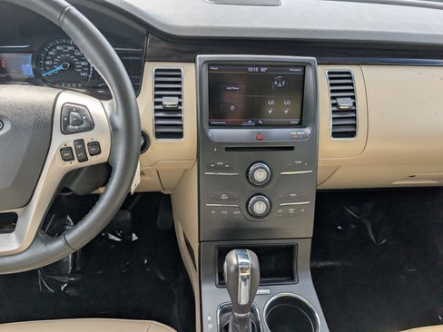 Used 2013 Ford Flex SEL AWD/4WD image 19