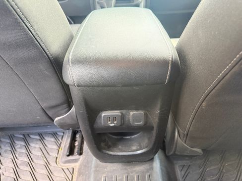 Used 2021 Chevrolet Colorado LT AWD/4WD image 30
