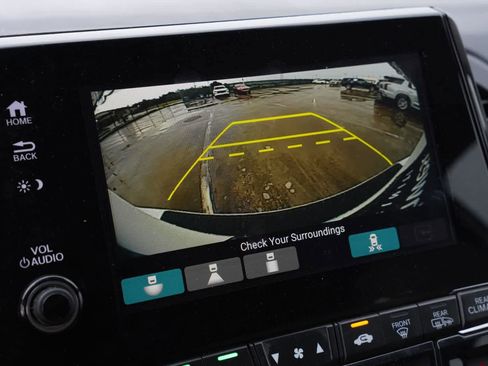 Used 2018 Honda Odyssey Elite image 15