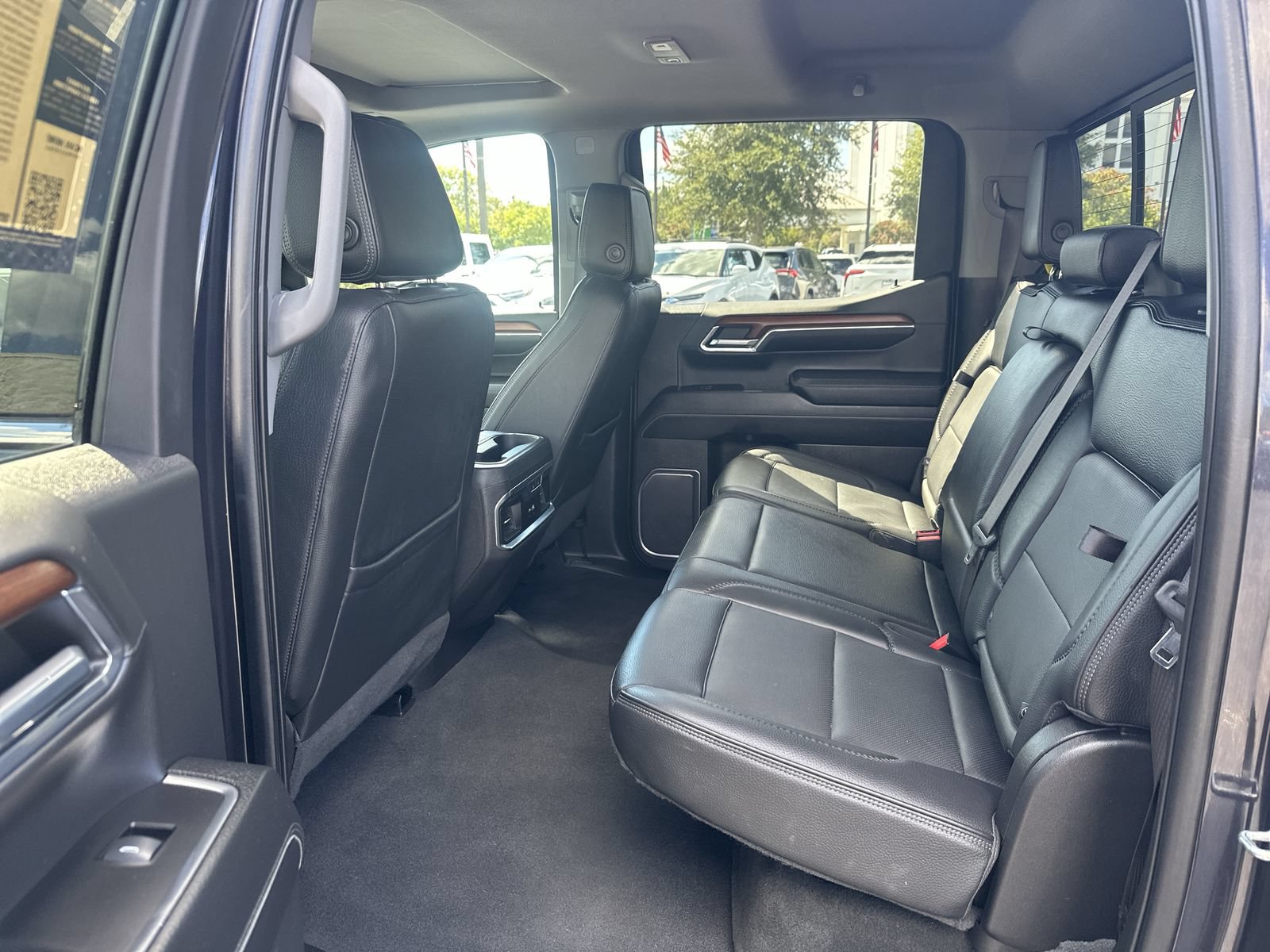 Used 2023 GMC Sierra 1500 Denali w/ Denali Reserve Package AWD/4WD image 31