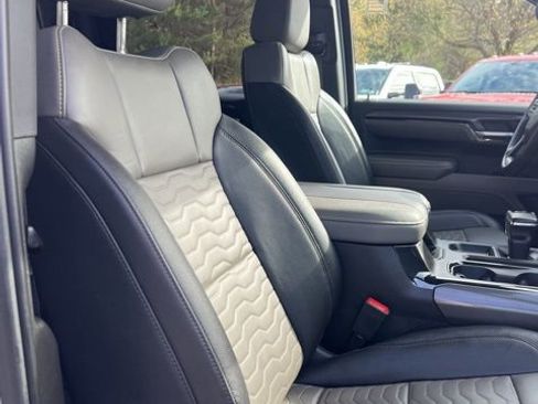 Used 2024 Chevrolet Silverado 1500 ZR2 w/ Technology Package AWD/4WD image 68