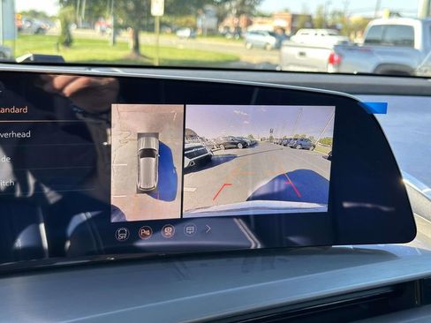 New 2026 Cadillac Vistiq Premium Luxury image 21