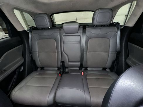 Used 2025 Lincoln Corsair Grand Touring w/ Equipment Group 301A AWD/4WD image 26