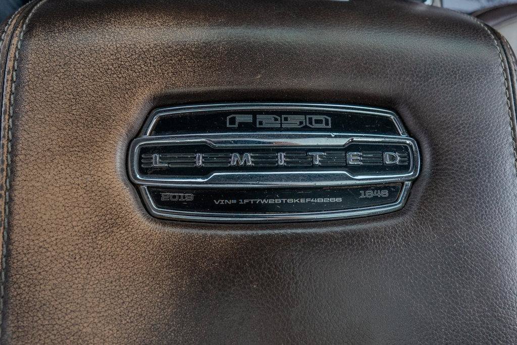 Used 2019 Ford F250 Limited w/ FX4 Off-Road Package AWD/4WD image 40
