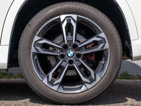 Used 2025 BMW X1 xDrive28i w/ Premium Package AWD/4WD image 13