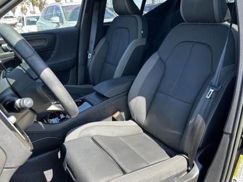 Used 2023 Volvo XC40 Recharge Plus AWD/4WD image 2