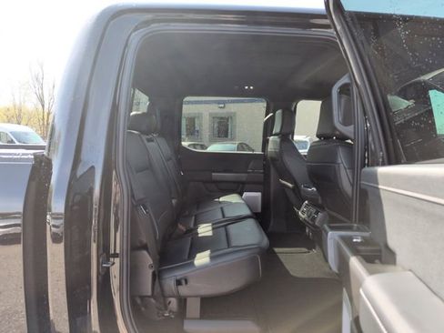 Used 2025 Ford F150 Lariat w/ Equipment Group 502A High AWD/4WD image 26