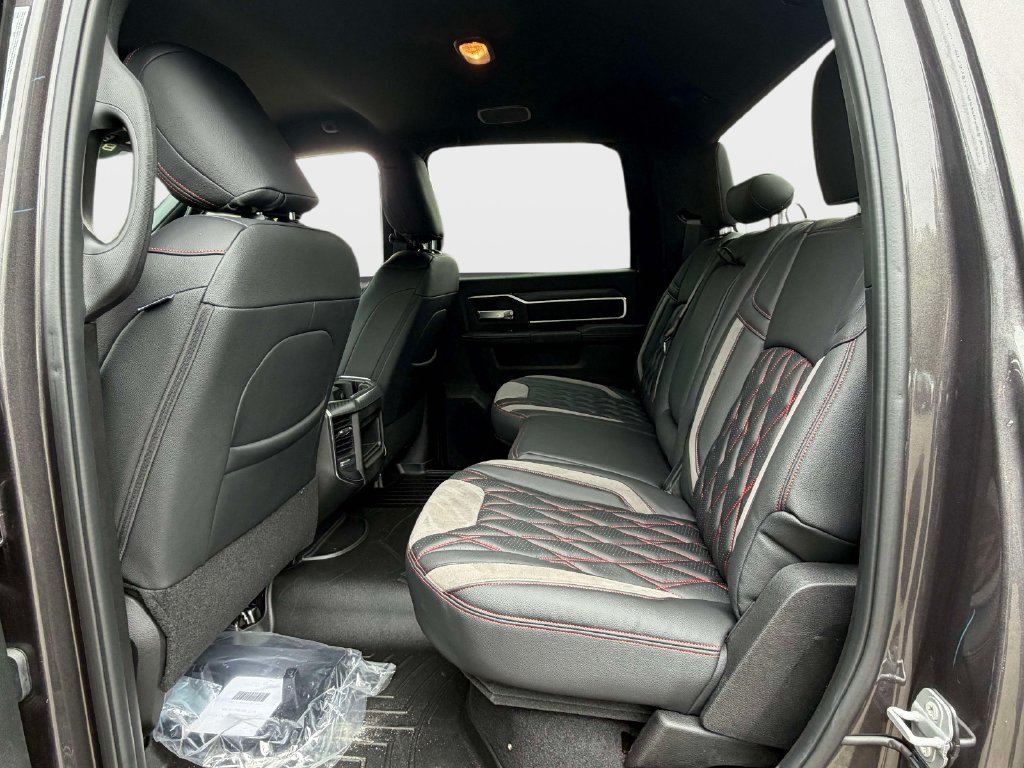 New 2026 RAM 2500 Big Horn AWD/4WD image 15