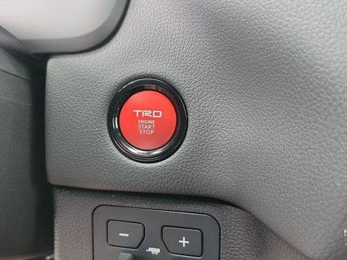 New 2026 Toyota Tundra Limited AWD/4WD image 23