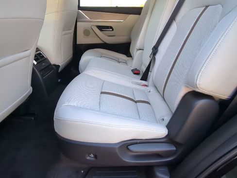 New 2026 MAZDA CX-90 3.3 Turbo w/ Premium Plus Pkg image 7