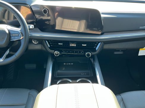 New 2026 Chevrolet Suburban High Country w/ Sun And Tow Package image 14