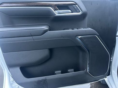 Used 2022 GMC Sierra 1500 SLE image 22