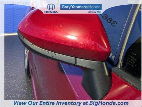 Used 2022 Toyota Corolla LE image 13