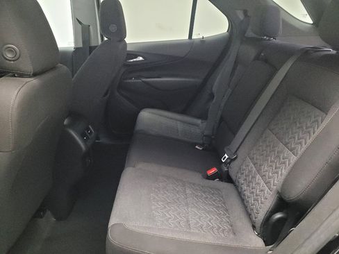 Used 2022 Chevrolet Equinox LT image 18
