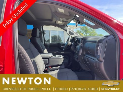 Used 2024 Chevrolet Silverado 1500 Custom w/ Turbomax Blackout Package AWD/4WD image 22