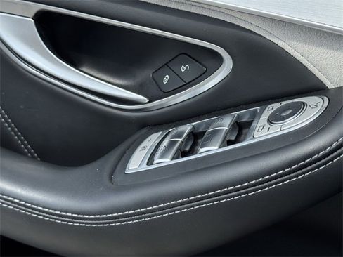 Used 2018 Mercedes-Benz C 63 AMG S image 28