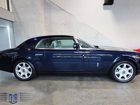 Used 2010 Rolls-Royce Phantom Coupe RWD image 51
