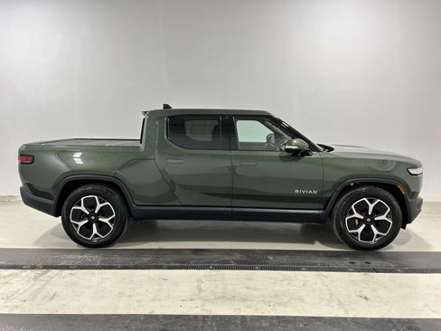 Used 2023 Rivian R1T Adventure image 6