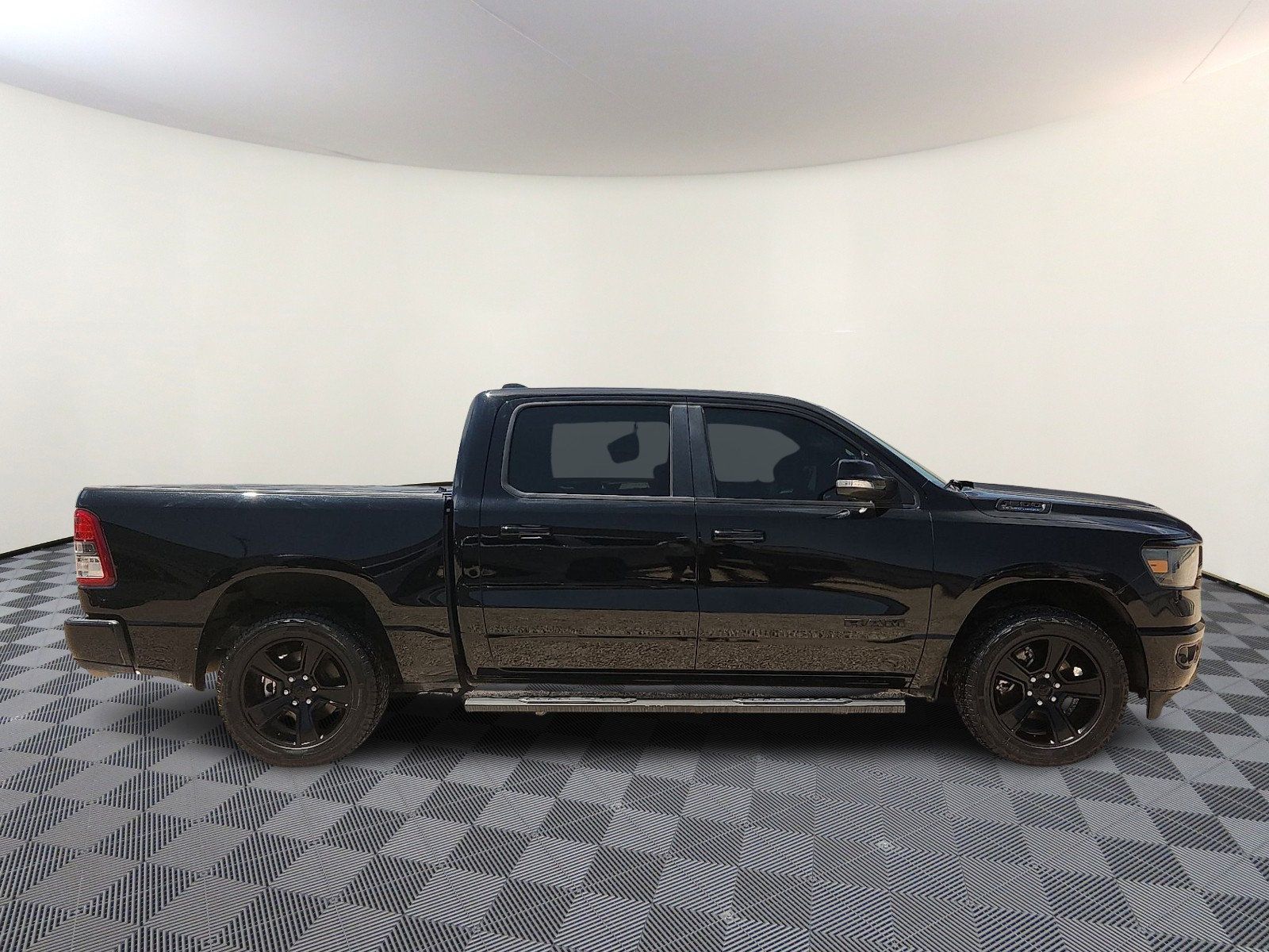 Used 2021 RAM 1500 Big Horn AWD/4WD image 5