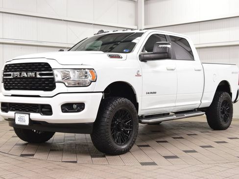 Used 2024 RAM 2500 Lone Star AWD/4WD image 3