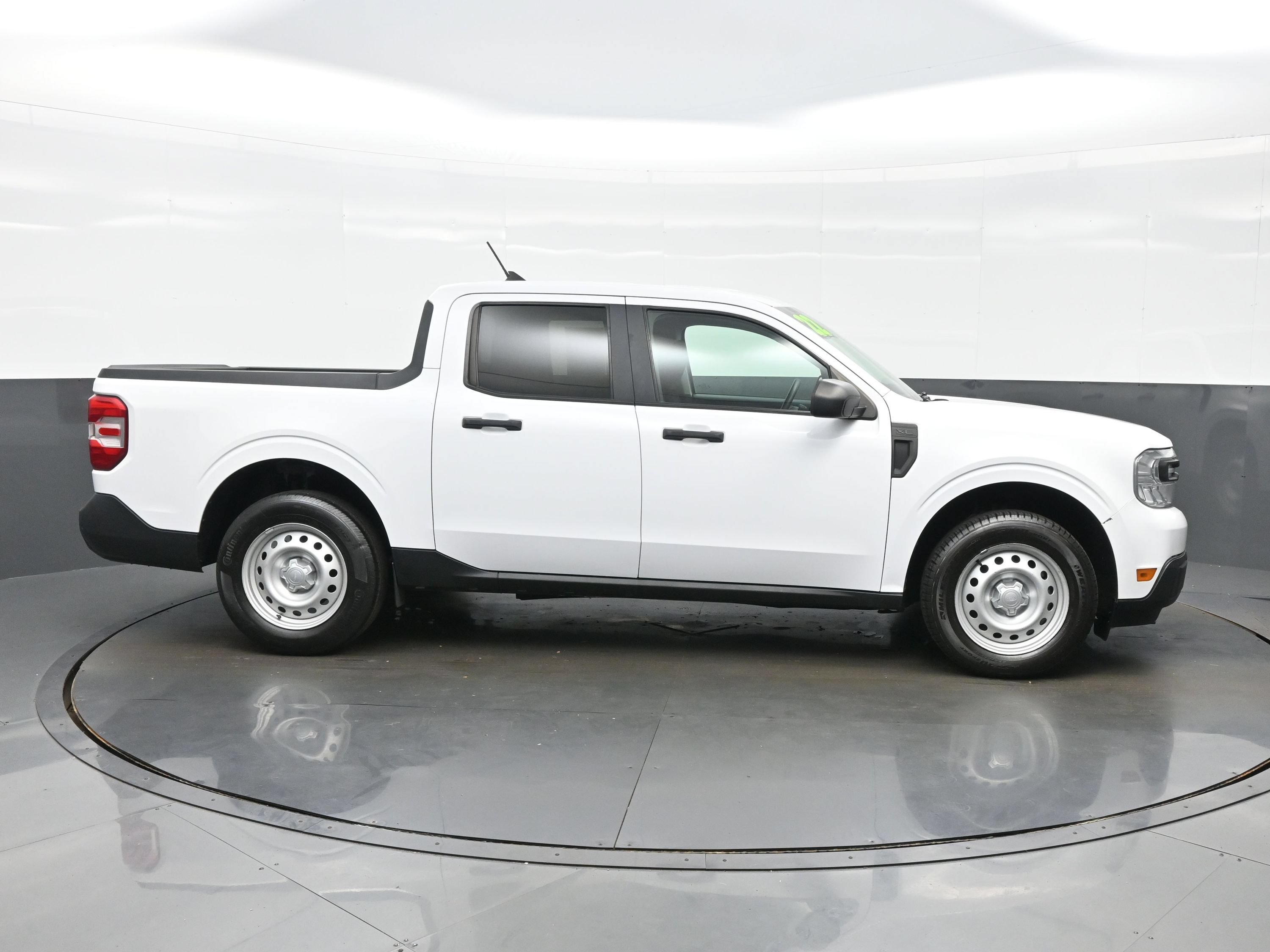 Used 2022 Ford Maverick XL w/ Equipment Group 100A Standard AWD/4WD image 7