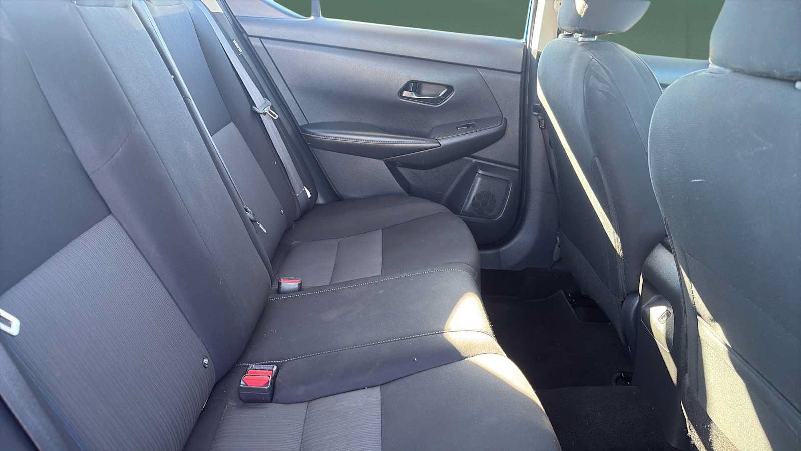 Used 2024 Nissan Sentra SV FWD image 22