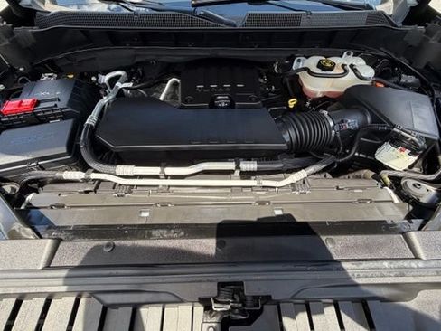 Certified 2023 Chevrolet Silverado 1500 LT AWD/4WD image 18