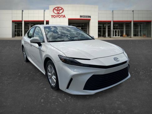 Certified 2025 Toyota Camry LE w/ Convenience Package FWD image 3