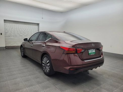 Used 2023 Nissan Altima 2.5 SV image 5