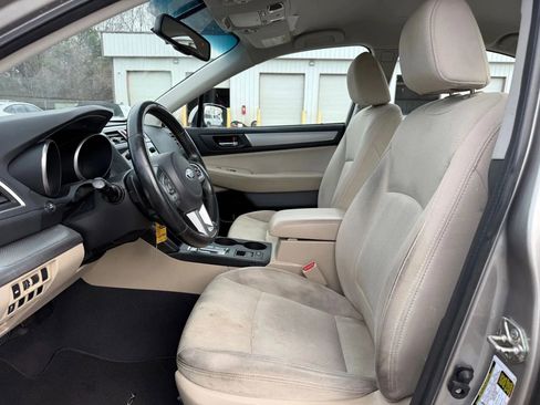 Used 2016 Subaru Legacy 2.5i Premium image 2