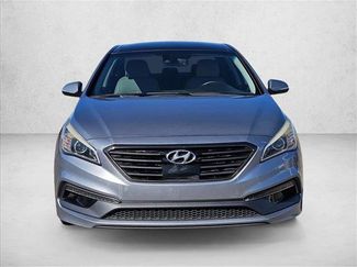 Used 2016 Hyundai Sonata Limited w/ Option Group 05 video 2