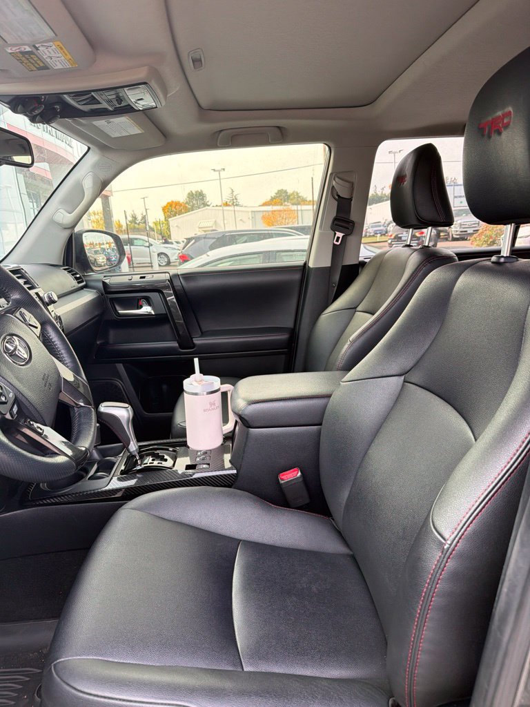 Used 2019 Toyota 4Runner TRD Off-Road Premium AWD/4WD image 9