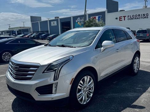 Used 2018 Cadillac XT5 Premium Luxury AWD/4WD image 1