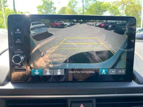 Certified 2025 Honda Pilot EX-L image 19