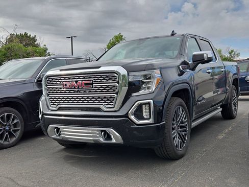 Used 2019 GMC Sierra 1500 Denali w/ Denali Ultimate Package AWD/4WD image 1