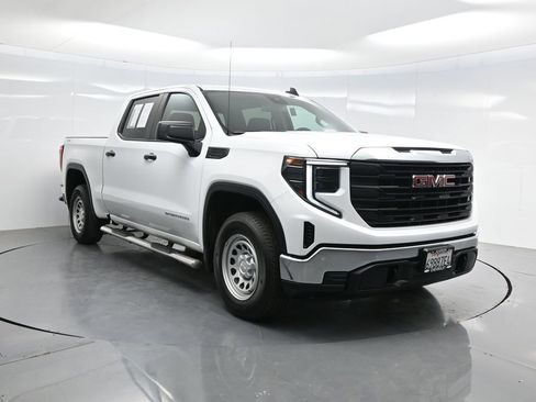 Used 2024 GMC Sierra 1500 Pro w/ Pro Value Package AWD/4WD image 32