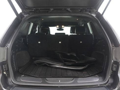 Used 2018 Jeep Grand Cherokee Limited w/ Trailer Tow Group IV image 9