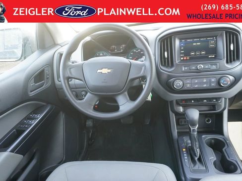 Used 2022 Chevrolet Colorado W/T image 12