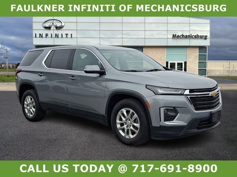 Used 2023 Chevrolet Traverse LS w/ Safety Package FWD image 1