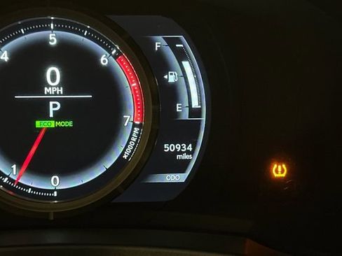 Used 2017 Lexus IS 200t F Sport w/ F Sport Package image 33