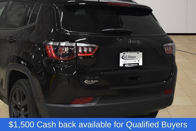 New 2026 Jeep Compass Latitude w/ Sun and Sound Group AWD/4WD image 35