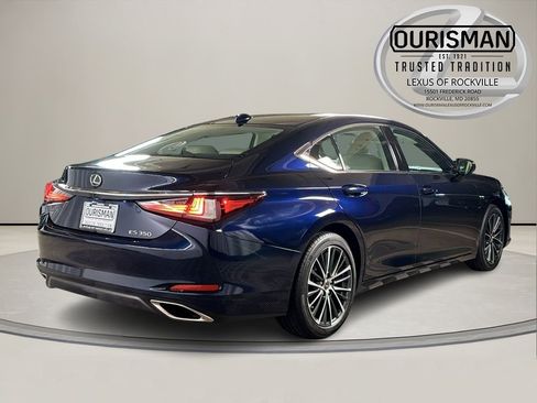 Certified 2025 Lexus ES 350 w/ Premium Package image 8