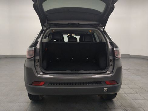 Used 2022 Jeep Compass Latitude w/ Convenience Group AWD/4WD image 29