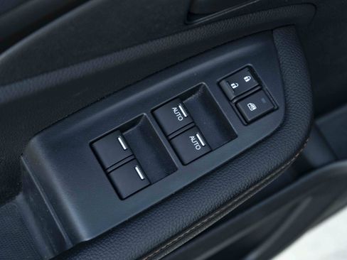 Used 2025 Honda Passport TrailSport image 37